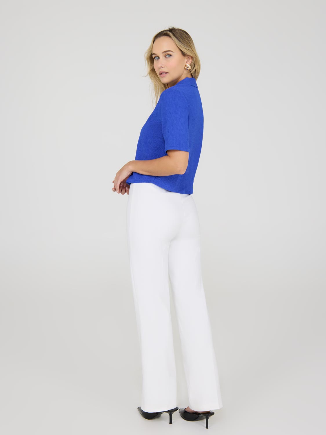 Victoria Blue