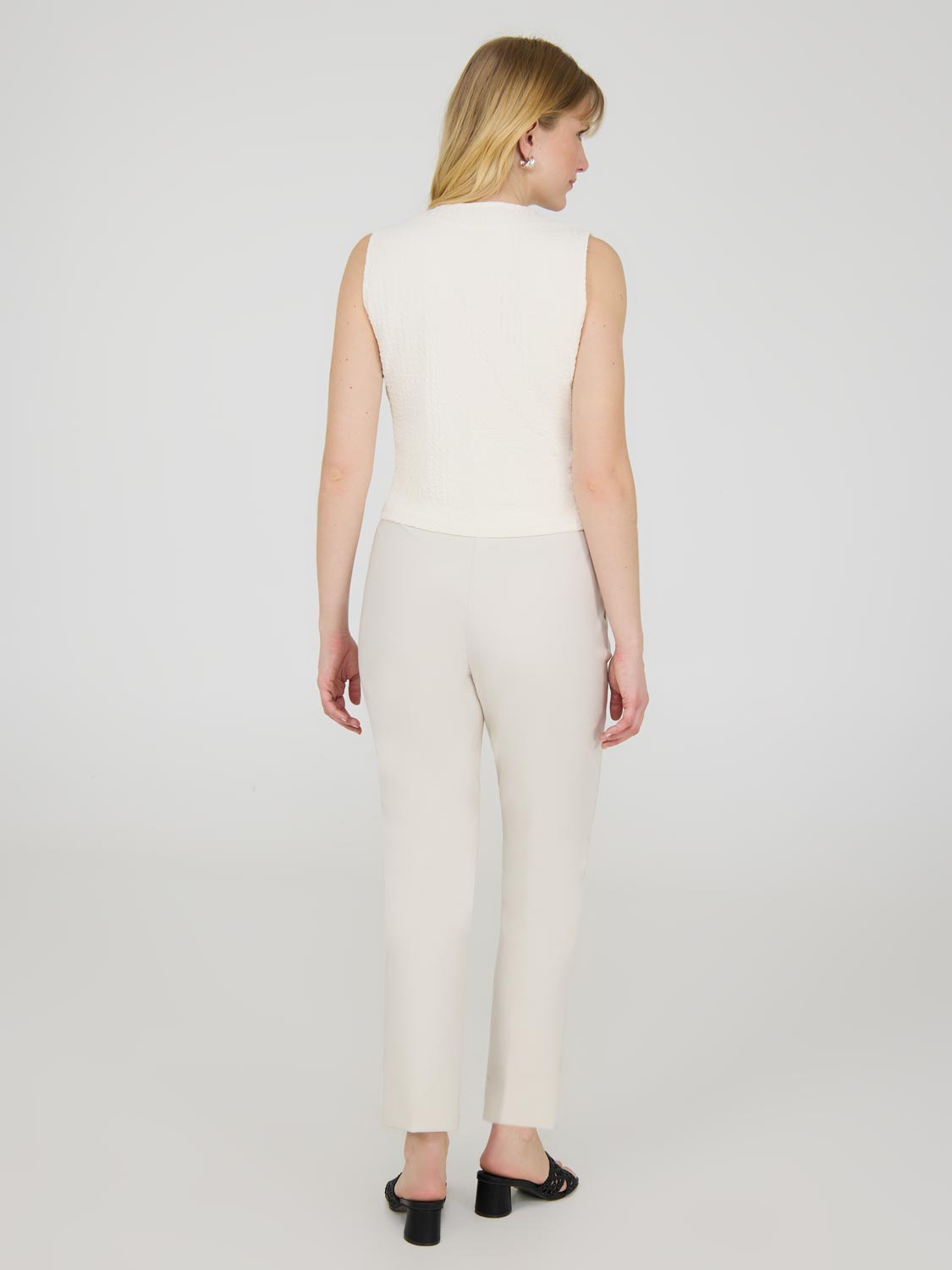 Antique Creme