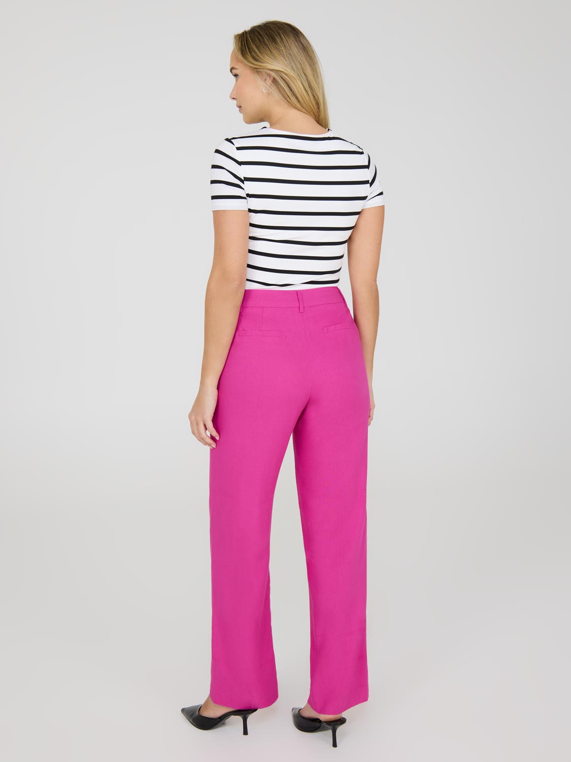 Dk Pink