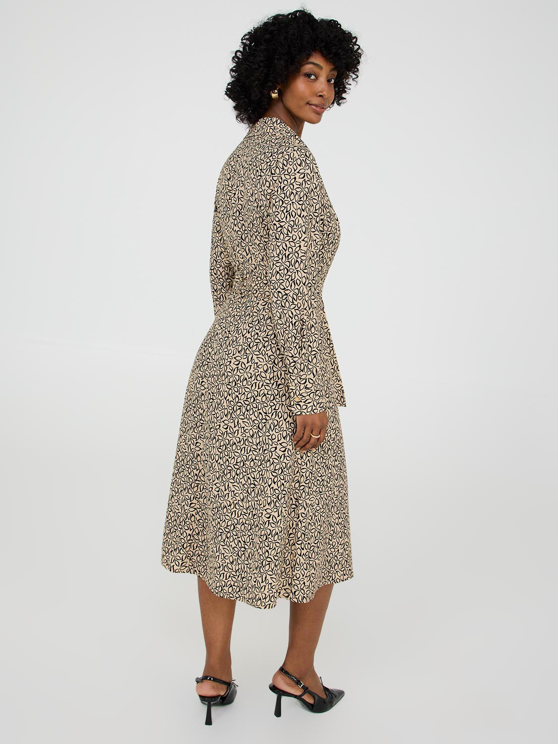 Dk Beige