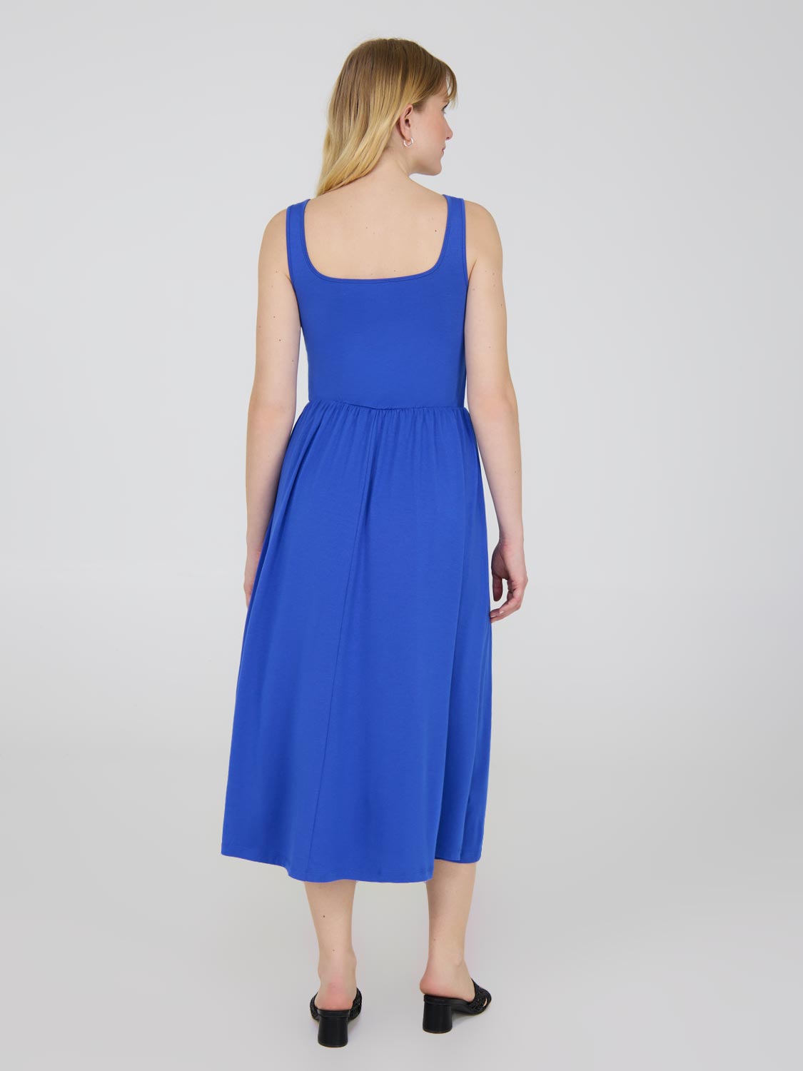 Victoria Blue